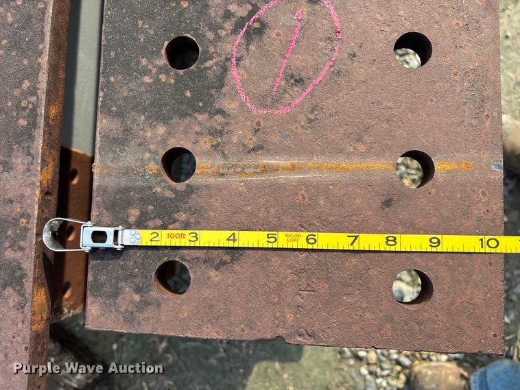 image for item EE3986  (3) I-beams 