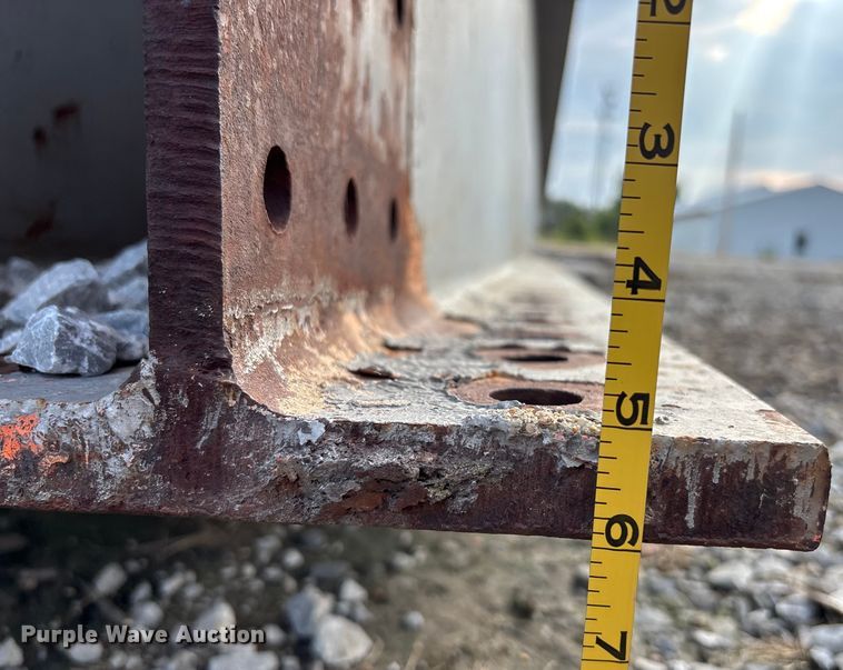 image for item EE3986  (3) I-beams 