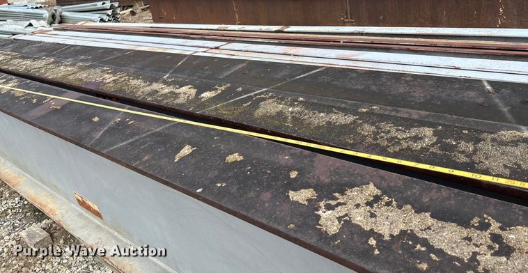 image for item EE3986  (3) I-beams 