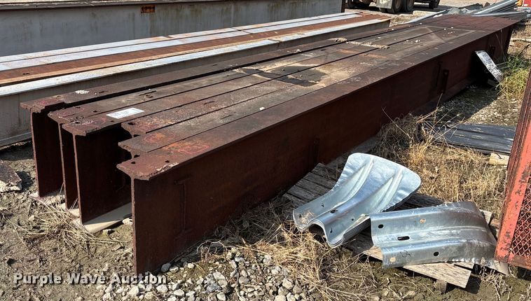 image for item EE3987 (6) I-beams  