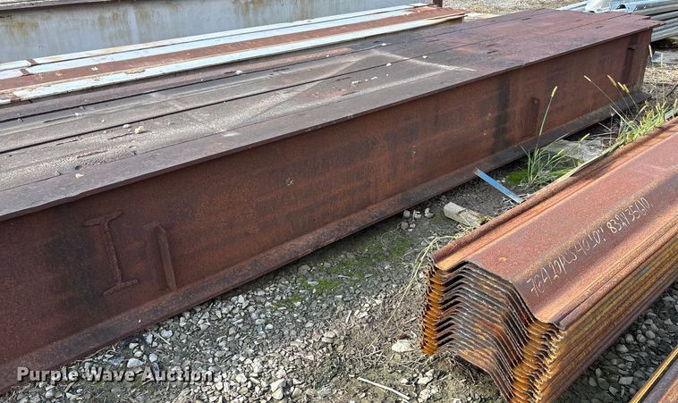 image for item EE3987 (6) I-beams  