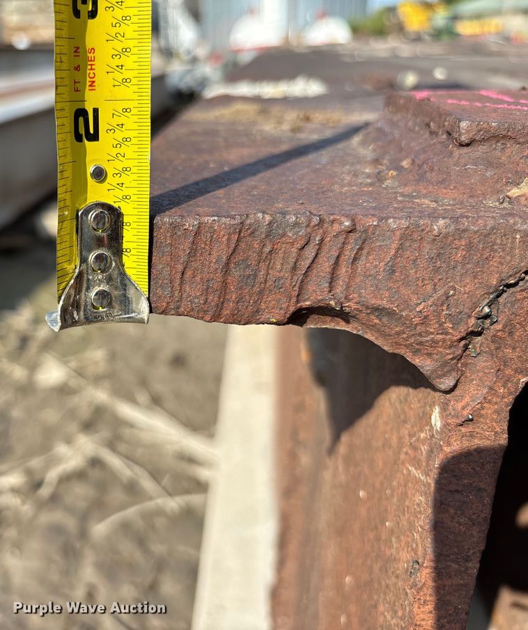 image for item EE3987 (6) I-beams  