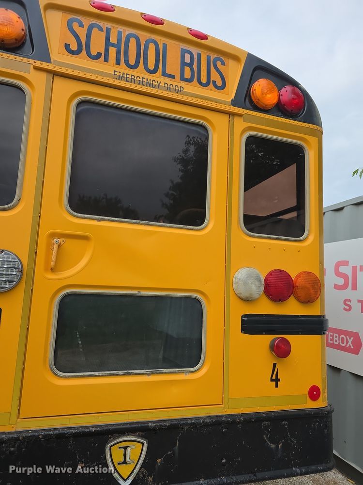 image for item EF3768 2005 International PB105 school bus