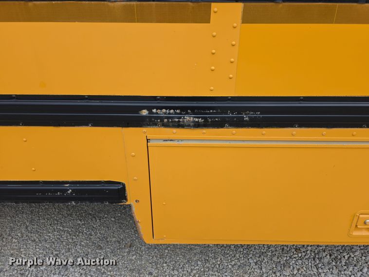 image for item EF3768 2005 International PB105 school bus