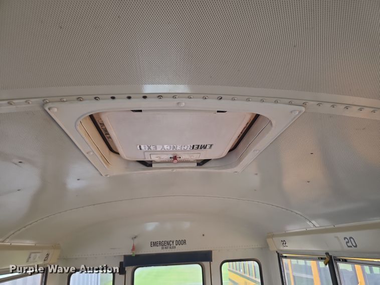 image for item EF3768 2005 International PB105 school bus