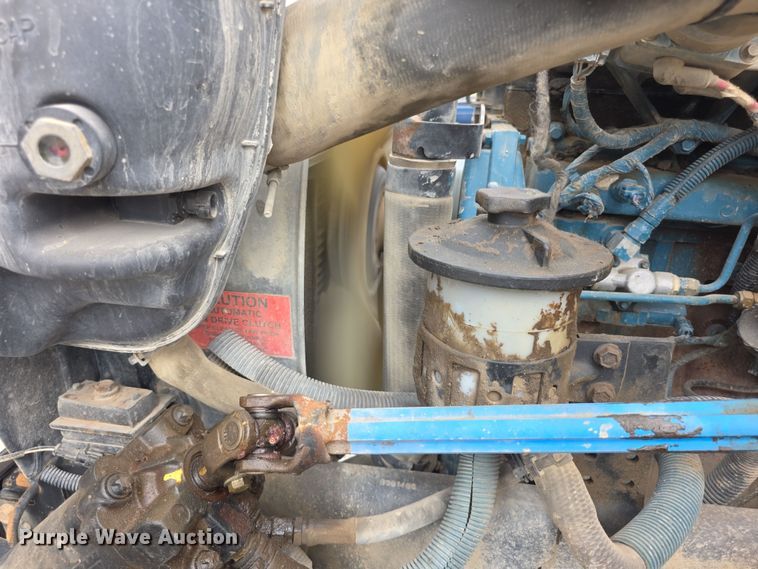 image for item EF3768 2005 International PB105 school bus