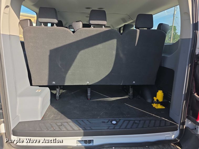 image for item EF3770 2019 Ford Transit 150 van