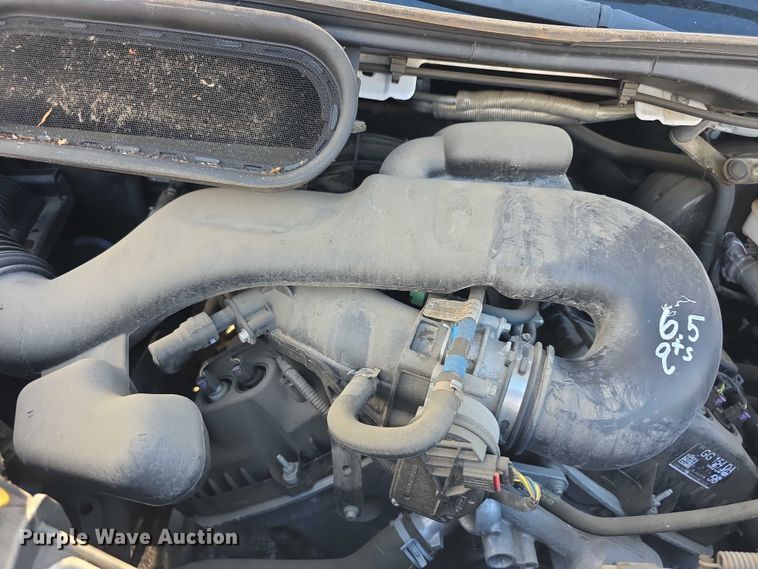 image for item EF3770 2019 Ford Transit 150 van