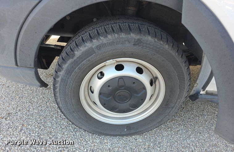 image for item EF3770 2019 Ford Transit 150 van