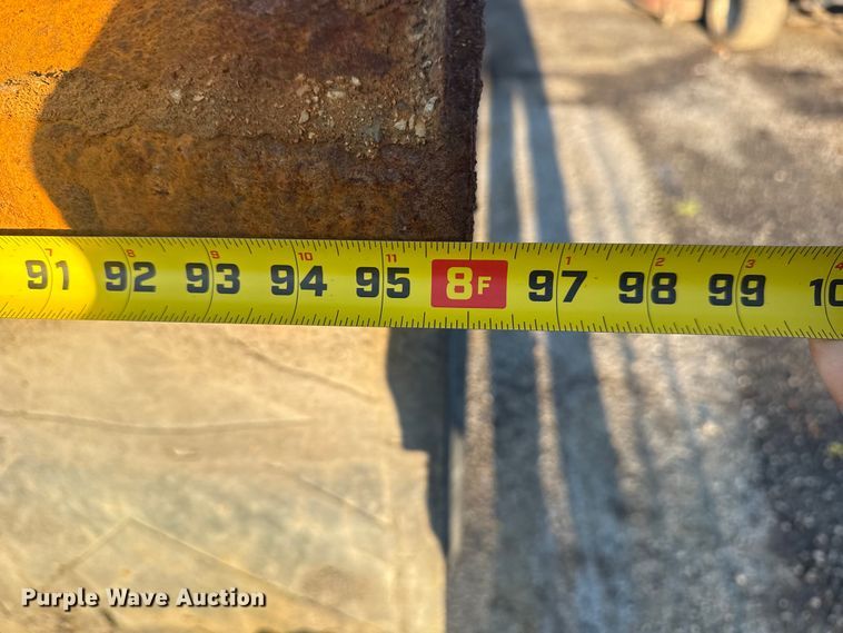 image for item EG8187 2014 International 7400 dump truck