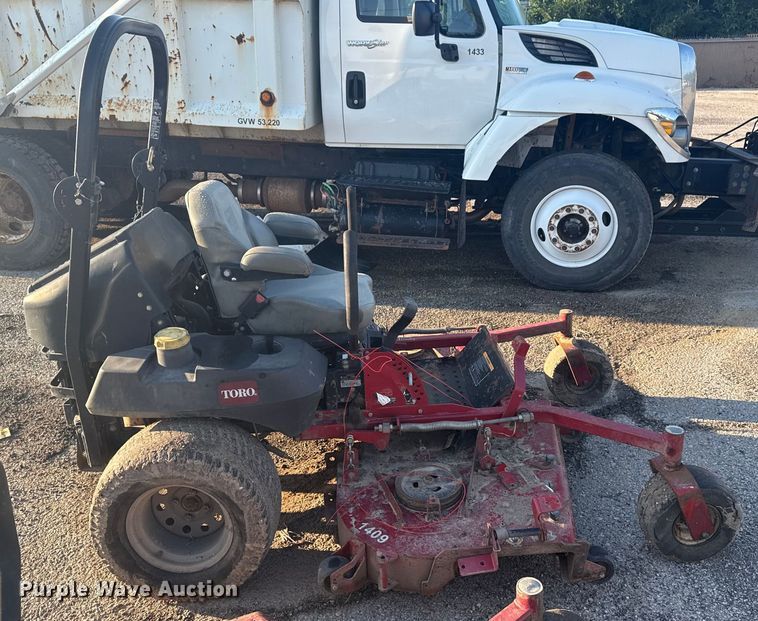 image for item EG8188 2013 Toro Z Master Professional 7000 ZTR lawn mower