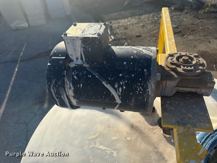 image for item EG8191 Kromer paint mixer