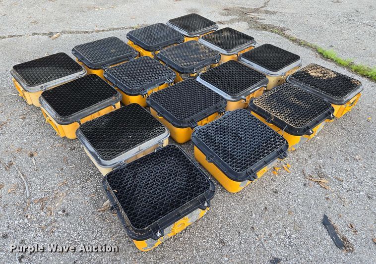 image for item EG8193 (16) pedestrian signals