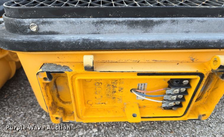 image for item EG8193 (16) pedestrian signals