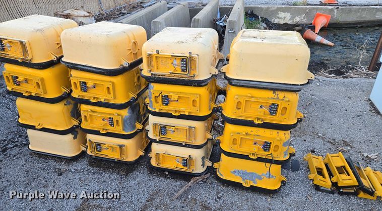 image for item EG8193 (16) pedestrian signals