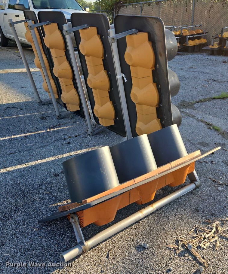 image for item EG8198 (5) traffic lights