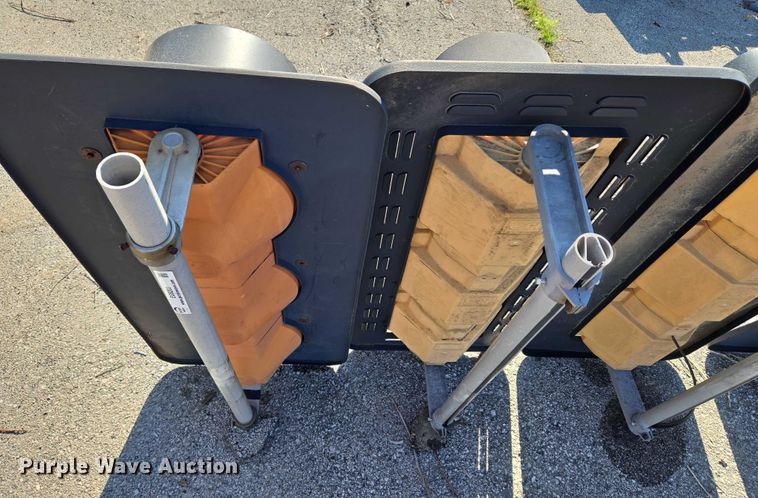 image for item EG8203 (5) traffic lights