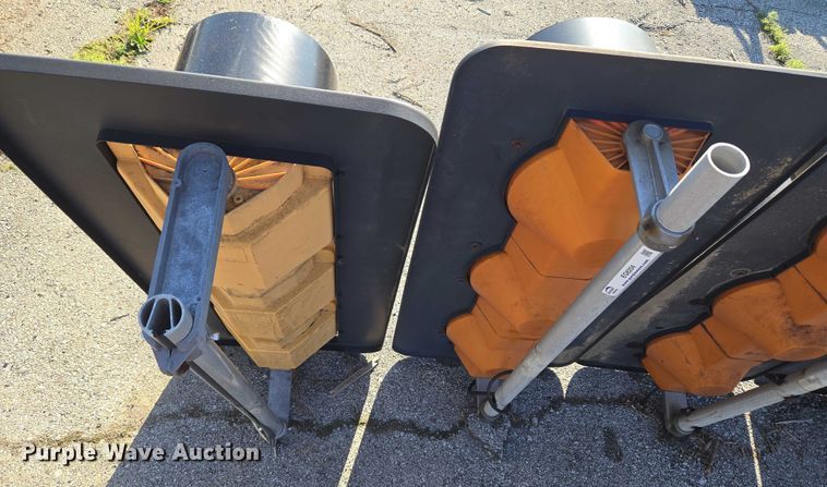 image for item EG8204 (5) traffic lights