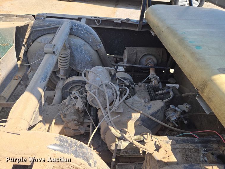 image for item EG8211 Yamaha U-Max golf cart