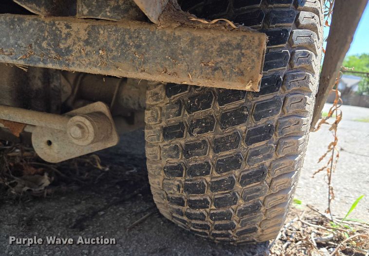 image for item EG8211 Yamaha U-Max golf cart