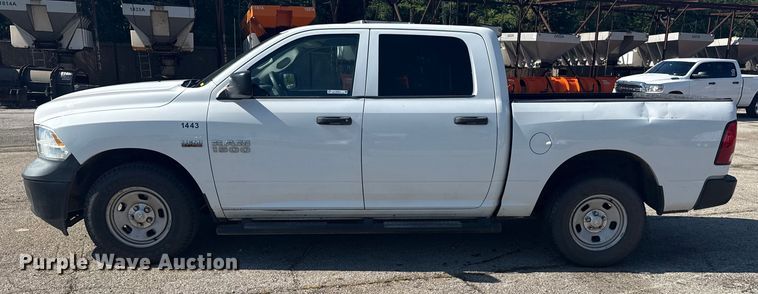 image for item EG8212 2014 Dodge Ram 1500 Crew Cab pickup truck