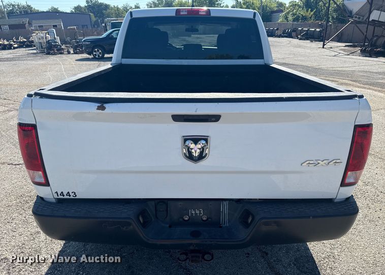 image for item EG8212 2014 Dodge Ram 1500 Crew Cab pickup truck