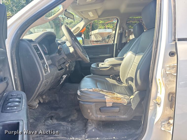 image for item EG8212 2014 Dodge Ram 1500 Crew Cab pickup truck