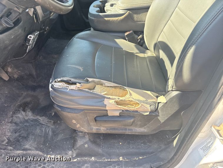 image for item EG8212 2014 Dodge Ram 1500 Crew Cab pickup truck