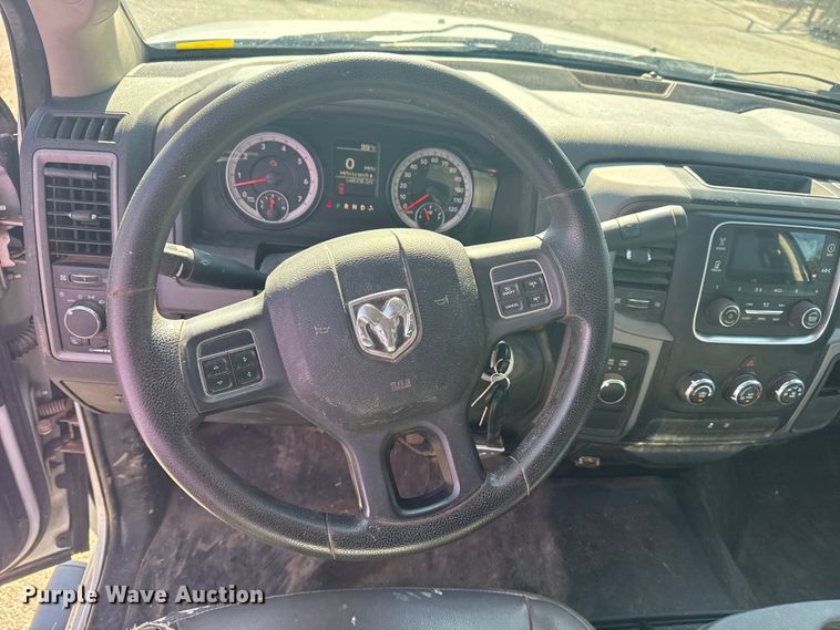 image for item EG8212 2014 Dodge Ram 1500 Crew Cab pickup truck