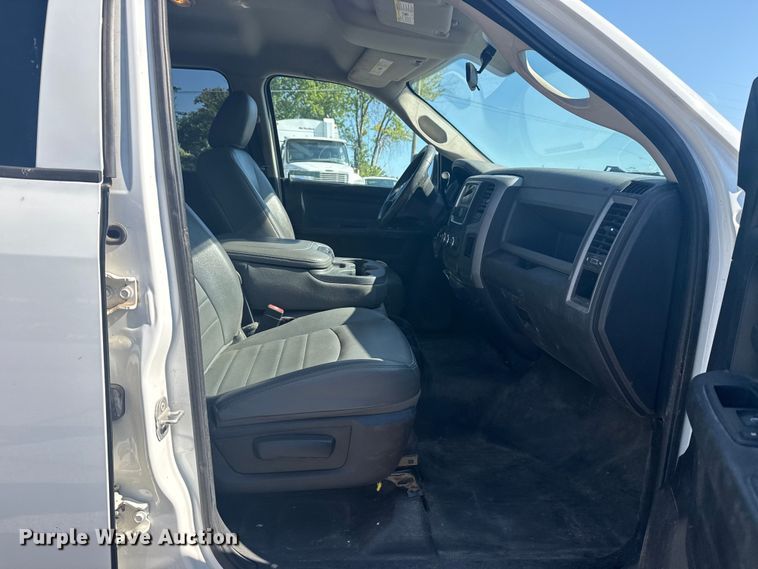 image for item EG8212 2014 Dodge Ram 1500 Crew Cab pickup truck