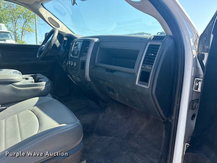 image for item EG8212 2014 Dodge Ram 1500 Crew Cab pickup truck