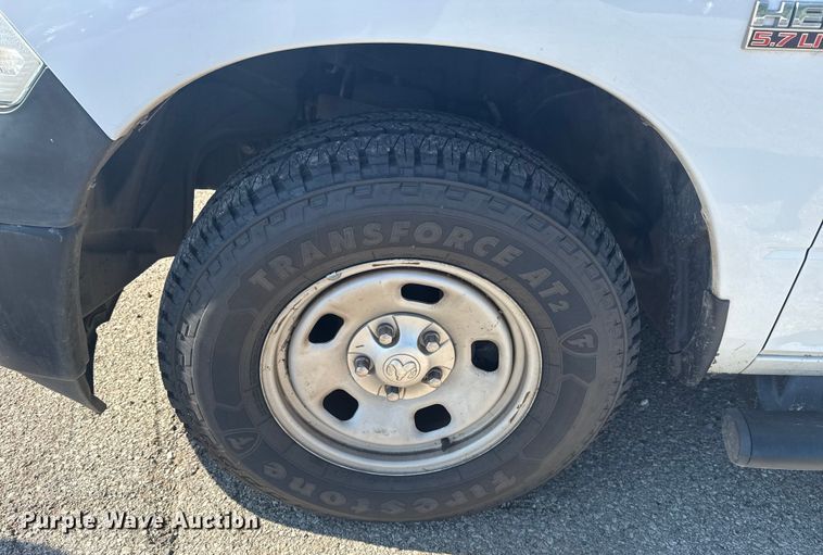 image for item EG8212 2014 Dodge Ram 1500 Crew Cab pickup truck