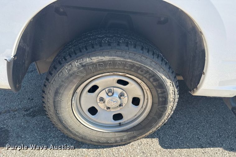 image for item EG8212 2014 Dodge Ram 1500 Crew Cab pickup truck