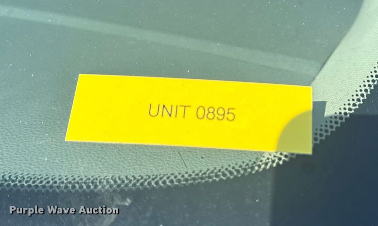 image for item EG8213 2008 Chevrolet Avalanche pickup truck