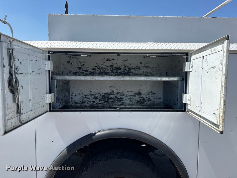 image for item EG8217 2012 Freightliner Business Class M2 utility / service truck