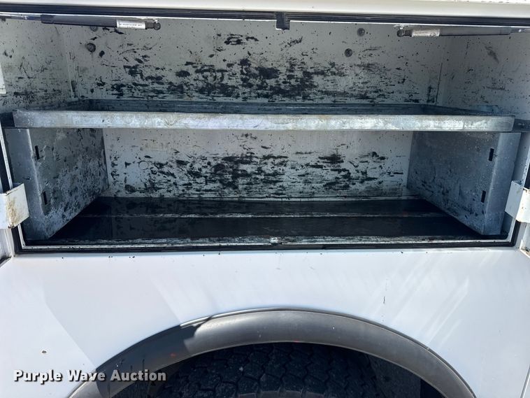 image for item EG8217 2012 Freightliner Business Class M2 utility / service truck