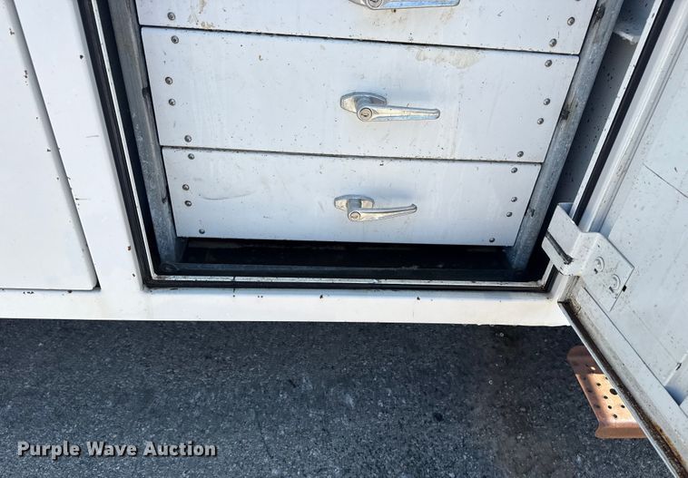 image for item EG8217 2012 Freightliner Business Class M2 utility / service truck