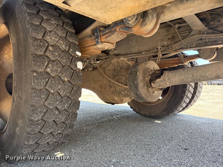 image for item EG8217 2012 Freightliner Business Class M2 utility / service truck