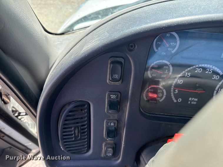 image for item EG8217 2012 Freightliner Business Class M2 utility / service truck