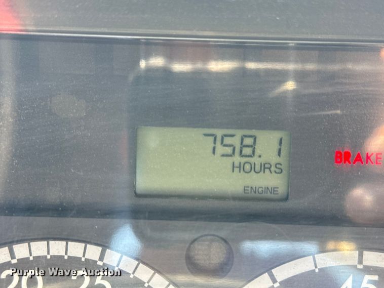 image for item EG8217 2012 Freightliner Business Class M2 utility / service truck