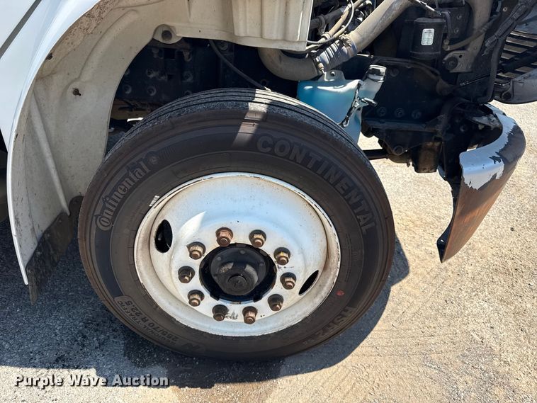 image for item EG8217 2012 Freightliner Business Class M2 utility / service truck