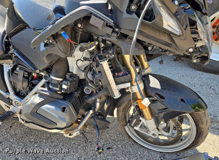 image for item EG8219 2024 BMW R 1250 Rt Police motorcycle