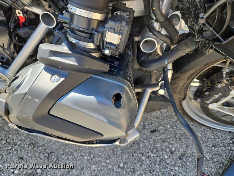 image for item EG8219 2024 BMW R 1250 Rt Police motorcycle