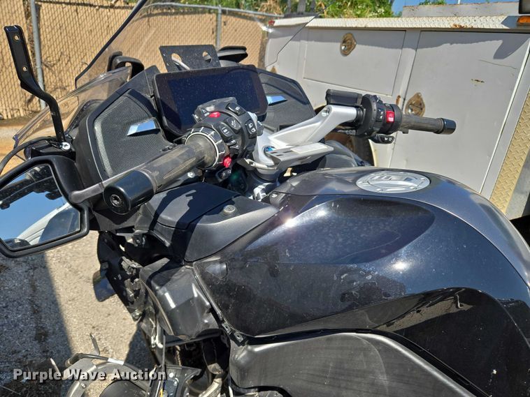 image for item EG8219 2024 BMW R 1250 Rt Police motorcycle