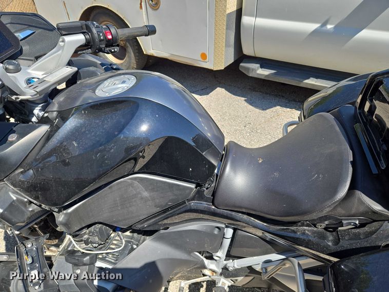 image for item EG8219 2024 BMW R 1250 Rt Police motorcycle