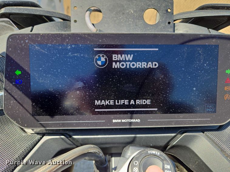 image for item EG8219 2024 BMW R 1250 Rt Police motorcycle