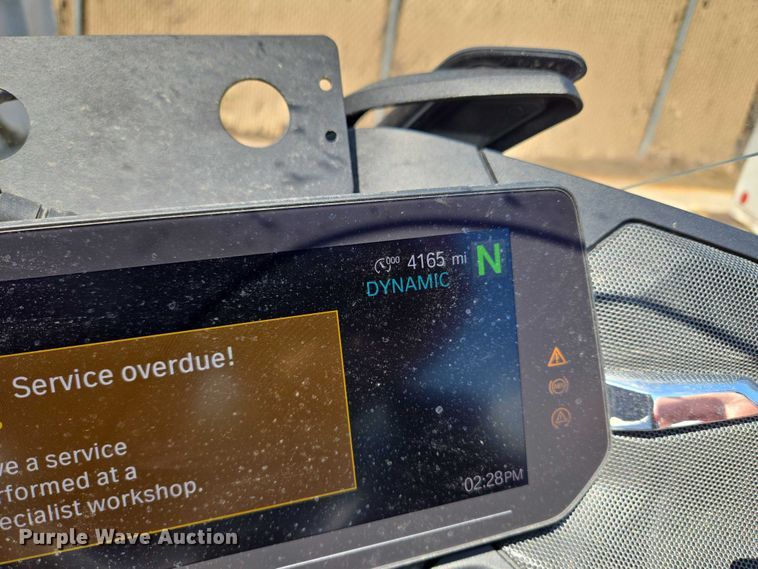 image for item EG8219 2024 BMW R 1250 Rt Police motorcycle