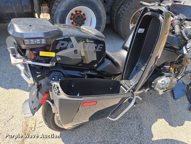 image for item EG8219 2024 BMW R 1250 Rt Police motorcycle