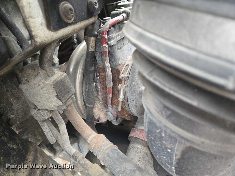 image for item EG8220 2012 Freightliner Business Class M2 refuse truck