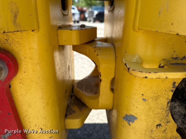 image for item EG8221 2016 Bomag BMP 8500 trench compactor